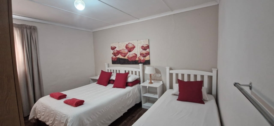 15 Bedroom Property for Sale in Porterville Western Cape